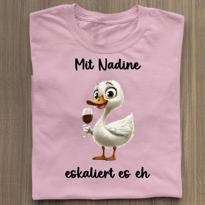 Es eskaliert eh - Organic Women's Shirt (personalisierbar) Serena T-Shirt ST ST Cotton-Pink