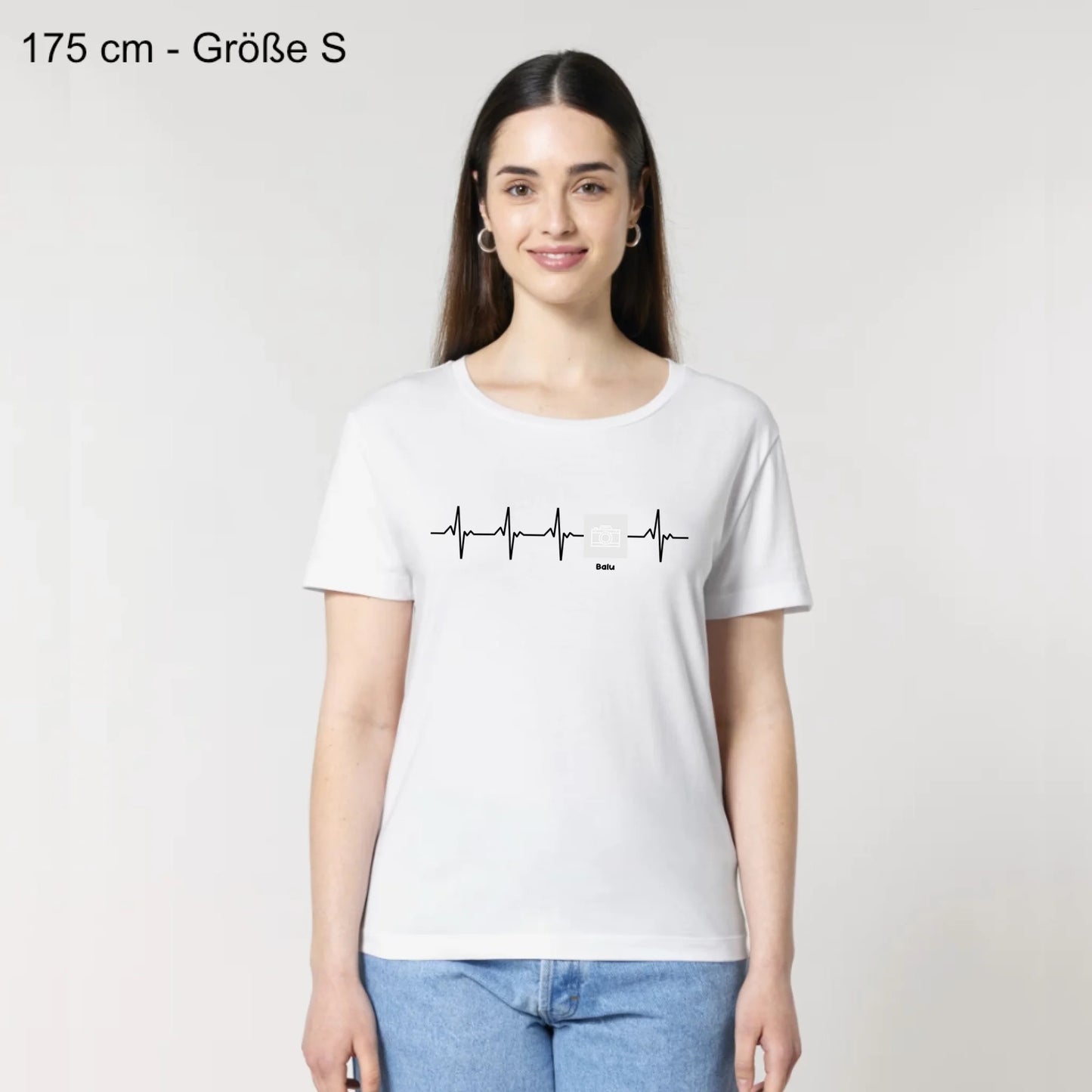 serena Mockup Person