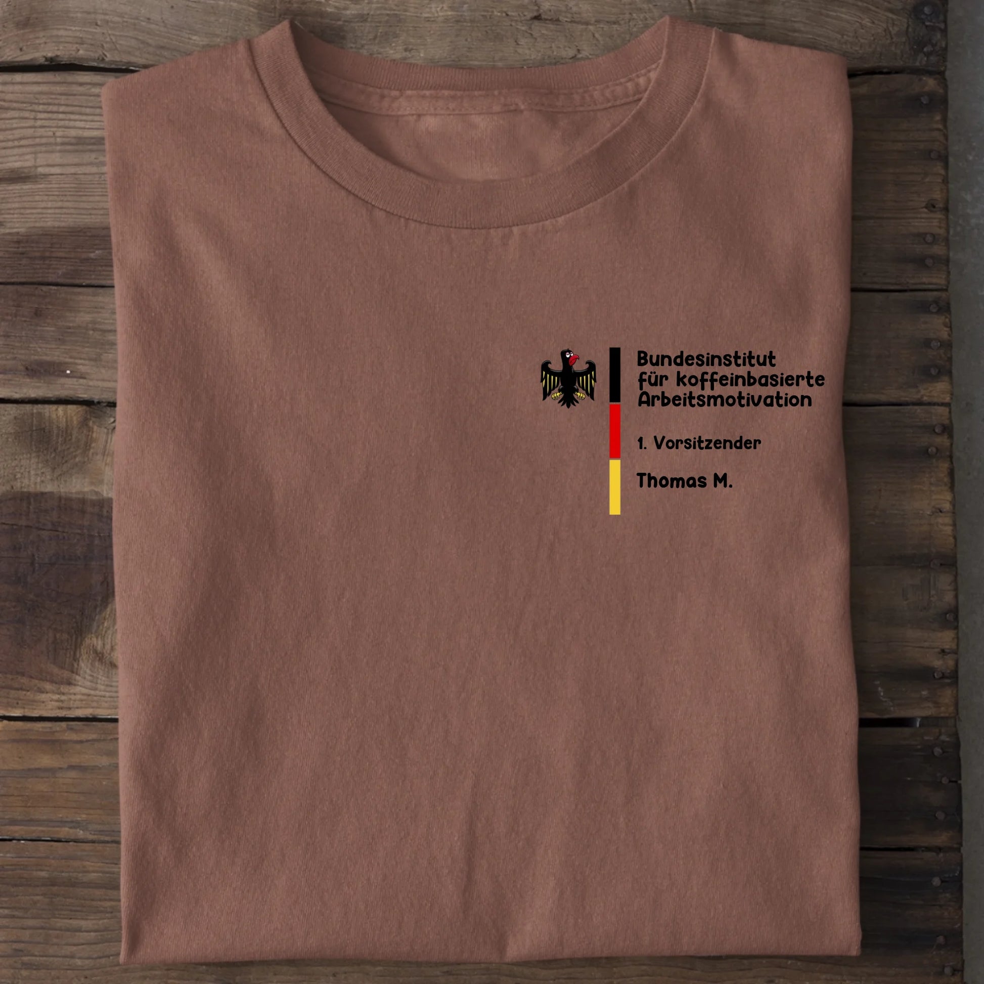 Bundesinstitut für koffeinbasierte Arbeitsmotivation - Organic Men's Shirt (personalisierbar) Crafter T-Shirt ST ST Heritage-Brown